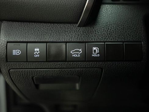 Used 2023 Toyota Camry SE FWD image 29