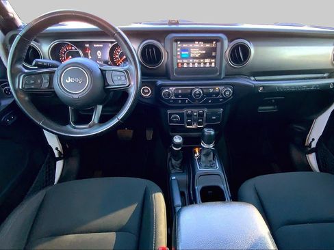 Used 2019 Jeep Wrangler Unlimited Sport S AWD/4WD image 16