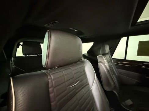 Certified 2023 Cadillac Escalade Premium Luxury Platinum image 28
