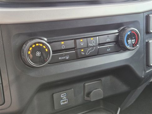 Used 2023 Ford F150 XLT image 15