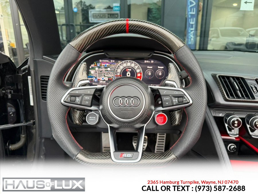 Used 2017 Audi R8 V10 w/ Carbon Exterior Package AWD/4WD image 29
