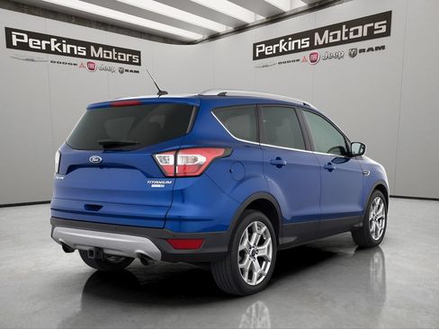 Used 2017 Ford Escape Titanium w/ Equipment Group 301A AWD/4WD image 5