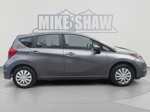 Used 2017 Nissan Versa Note SV FWD image 4