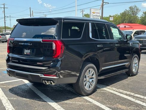 New 2026 GMC Yukon Denali w/ Advanced Technology Package AWD/4WD image 6