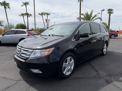 Used 2012 Honda Odyssey Touring image 2