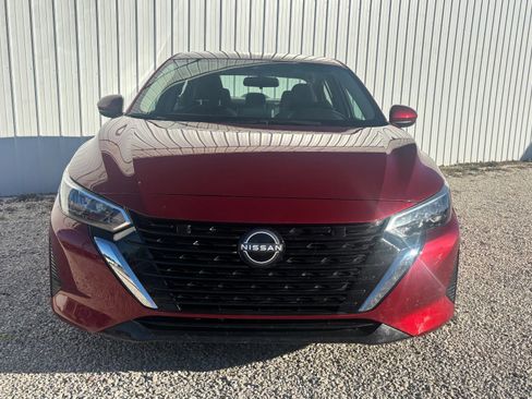 Used 2025 Nissan Sentra SV image 11