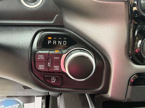 Used 2022 RAM 1500 Big Horn AWD/4WD image 36