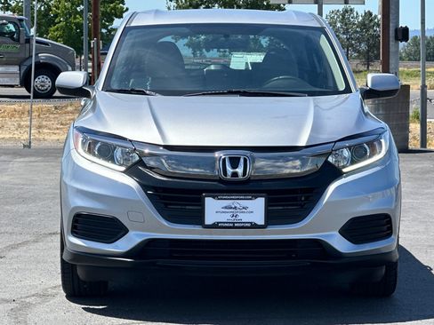 Used 2020 Honda HR-V LX image 9