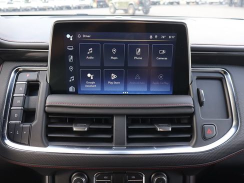 Used 2022 Chevrolet Tahoe RST AWD/4WD image 9