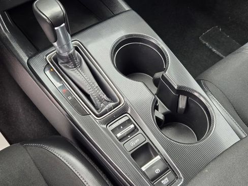 Used 2023 Honda Civic Sport image 19