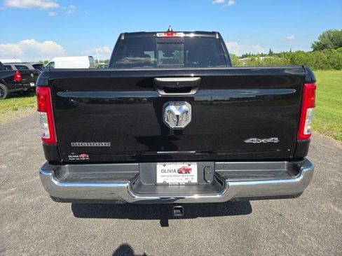 Used 2023 RAM 1500 Big Horn AWD/4WD image 4