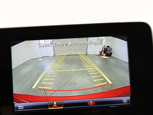 Used 2016 Mercedes-Benz C 300 4MATIC Sedan w/ Surround View Package image 30