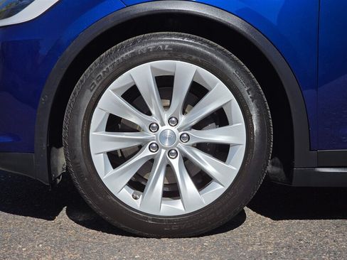 Used 2017 Tesla Model X 100D AWD/4WD image 31