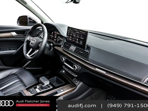 Used 2023 Audi Q5 2.0T Premium Plus w/ Premium Plus Package image 15