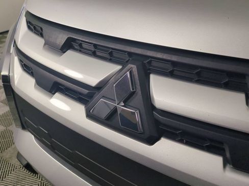 Used 2024 Mitsubishi Outlander Sport ES AWD/4WD image 13