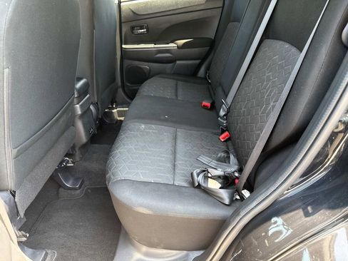 Used 2024 Mitsubishi Outlander Sport LE image 11