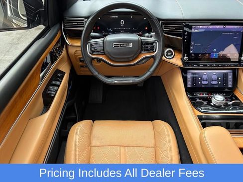 Used 2022 Jeep Grand Wagoneer Series III w/ Flexible Seating Group AWD/4WD image 23