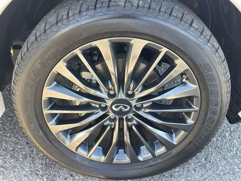 Certified 2023 INFINITI QX80 Sensory w/ Cargo Package AWD/4WD image 11
