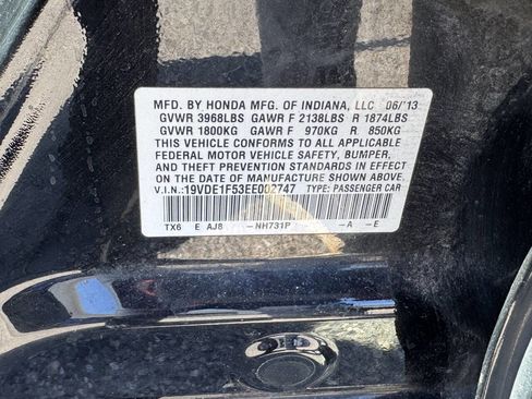 Used 2014 Acura ILX w/ Premium Package image 27