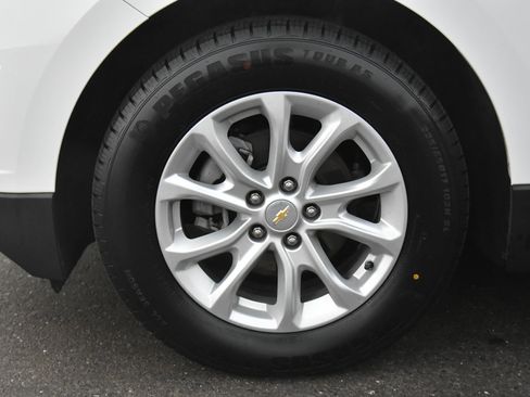 Used 2019 Chevrolet Equinox LT w/ LPO, Cargo Package image 12