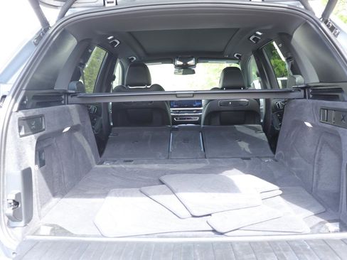 Used 2024 BMW X5 xDrive40i w/ Parking Assistance Package image 16