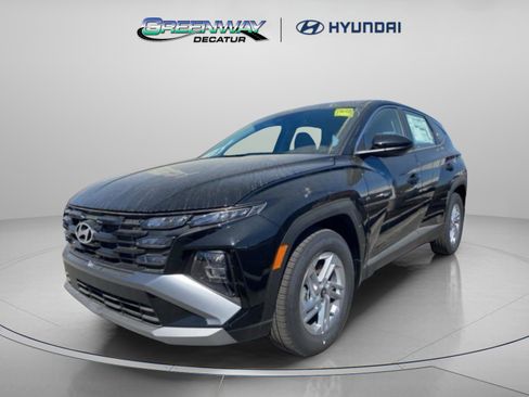 New 2026 Hyundai Tucson SE FWD image 2