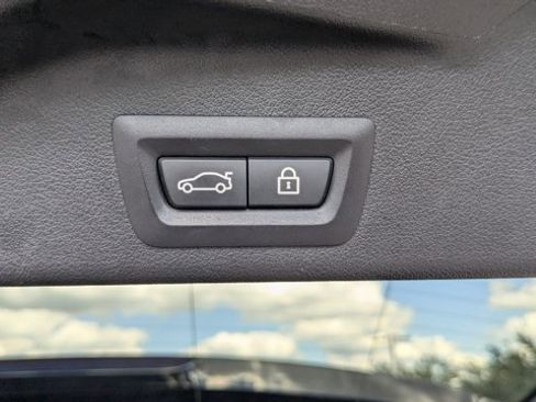 Used 2021 BMW X5 xDrive45e w/ Parking Assistance Package image 16