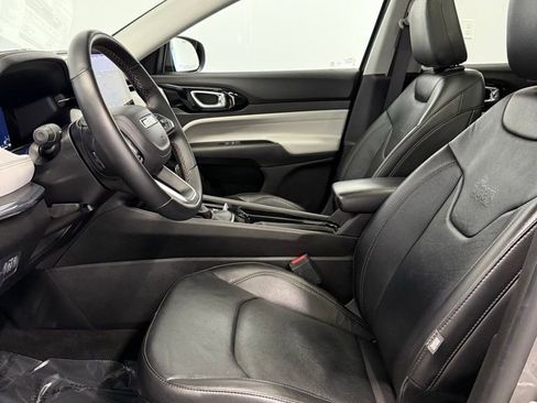 Used 2022 Jeep Compass Limited w/ Elite Group image 16