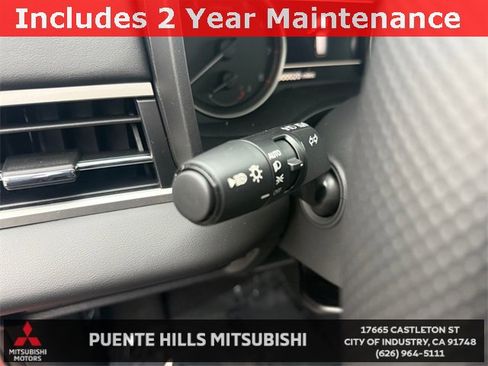 New 2026 Mitsubishi Outlander SE image 14