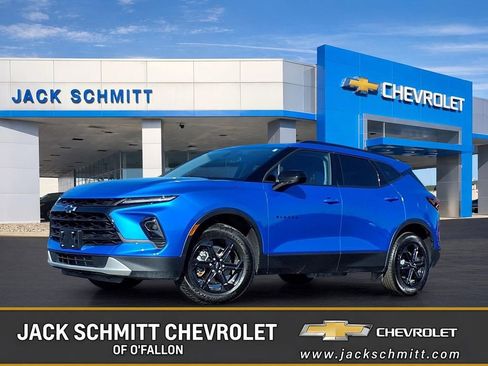 Used 2024 Chevrolet Blazer LT w/ Convenience Package FWD image 1