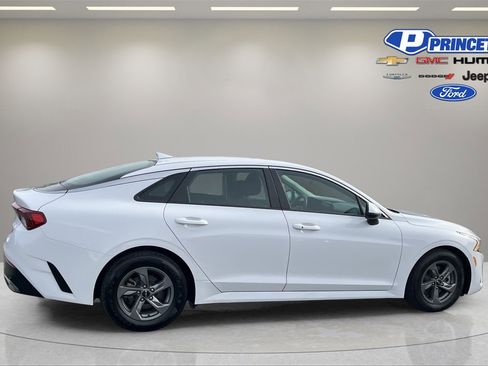 Used 2022 Kia K5 LXS image 8