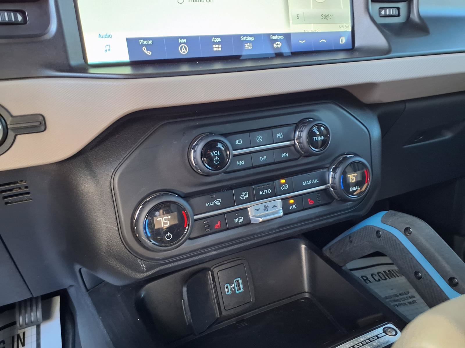 Used 2023 Ford Bronco Wildtrak AWD/4WD image 6