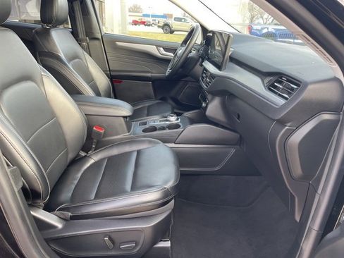 Used 2024 Ford Escape Platinum image 15
