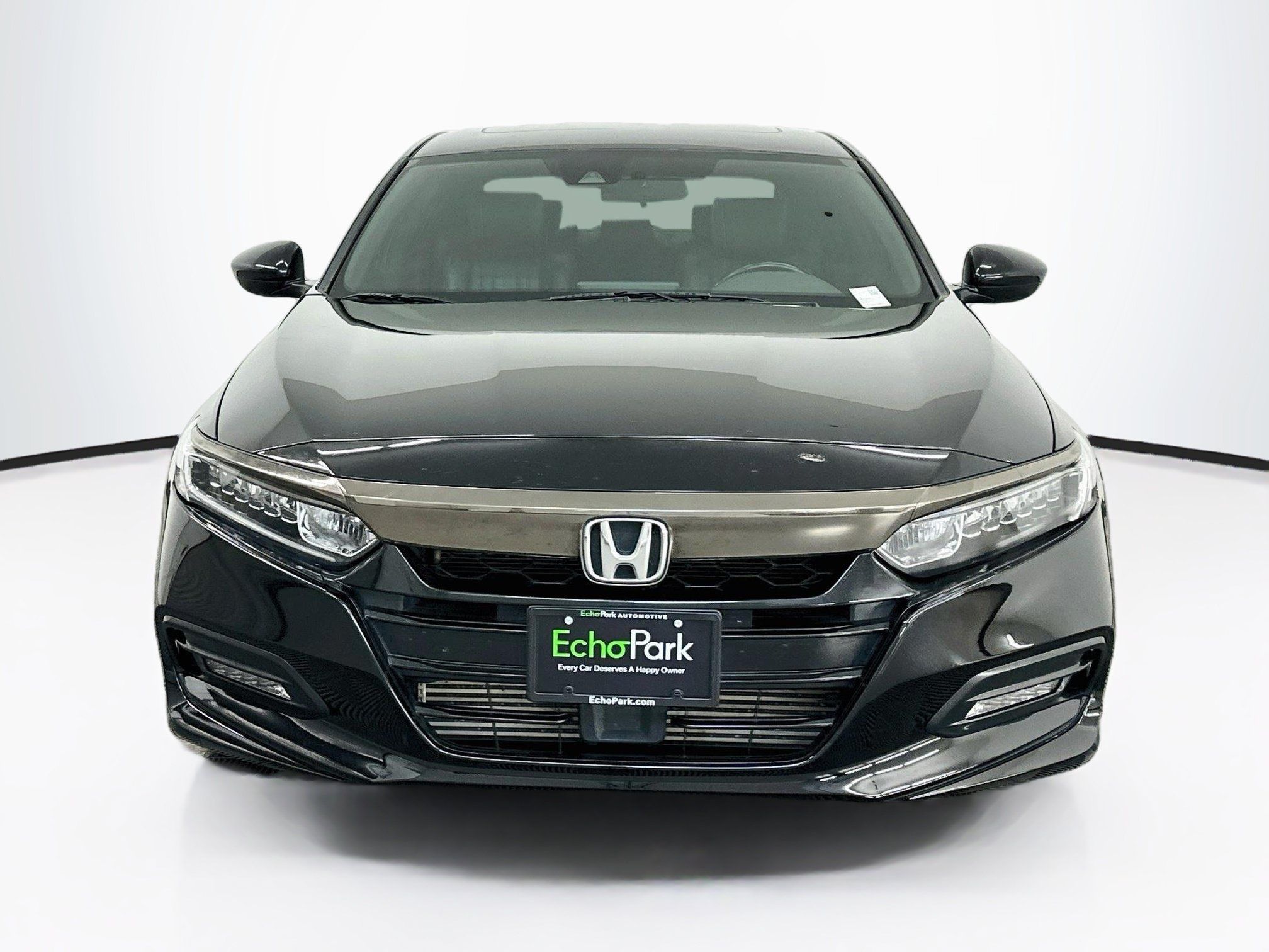 Used 2020 Honda Accord Sport image 2