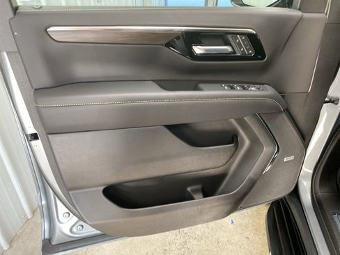 New 2026 Chevrolet Suburban Premier w/ Sun And Tow Package image 36