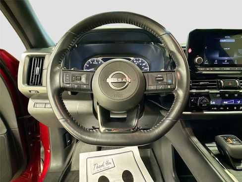 Used 2023 Nissan Pathfinder Rock Creek AWD/4WD image 11