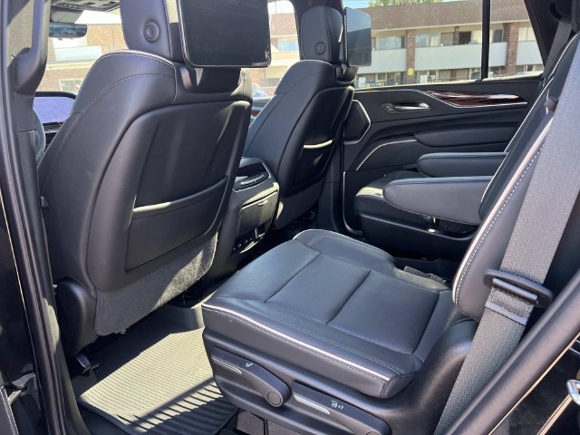 Certified 2024 Cadillac Escalade Premium Luxury w/ LPO, Floor Liner Package AWD/4WD image 11