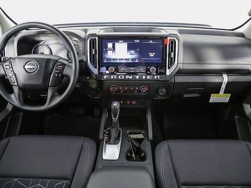 New 2025 Nissan Frontier SV image 27