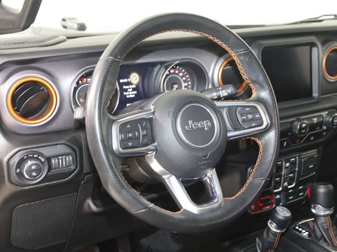 Used 2022 Jeep Gladiator Mojave w/ Trailer Tow Package AWD/4WD image 6