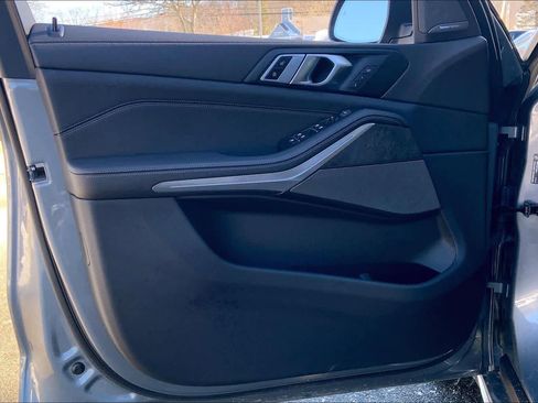 Certified 2025 BMW X5 xDrive40i w/ Premium Package image 22