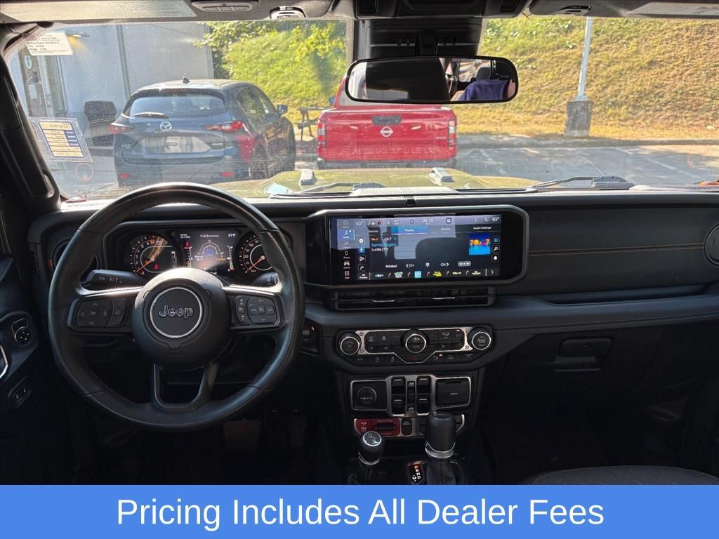Used 2024 Jeep Gladiator Mojave w/ Safety Group AWD/4WD image 8