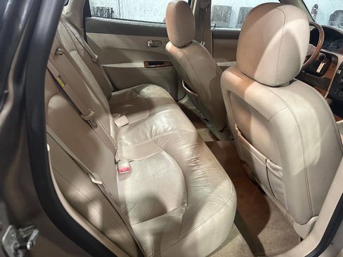 Used 2006 Buick LaCrosse CXL image 8