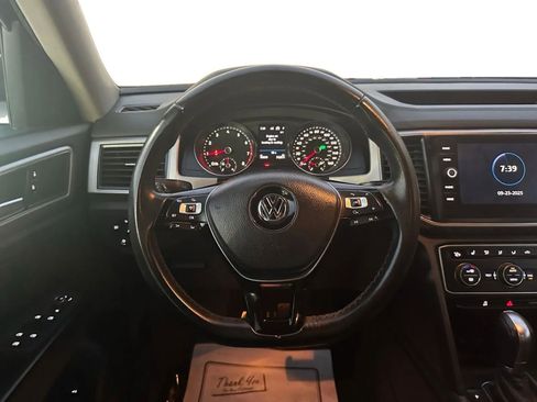 Used 2018 Volkswagen Atlas SE image 12