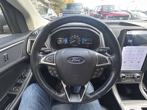 Used 2023 Ford Edge SEL image 14