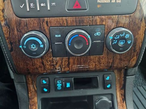 Used 2013 Chevrolet Traverse LT w/ All-Star Edition FWD image 20