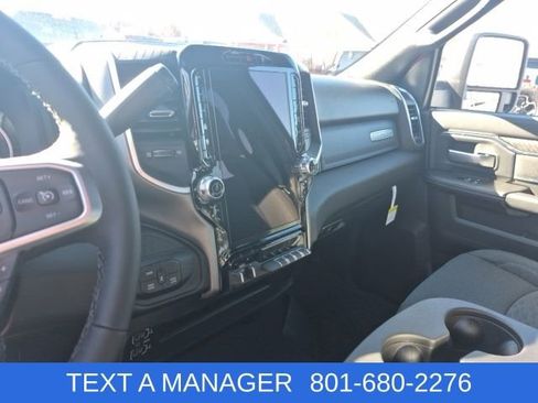 New 2026 RAM 3500 Big Horn AWD/4WD image 19