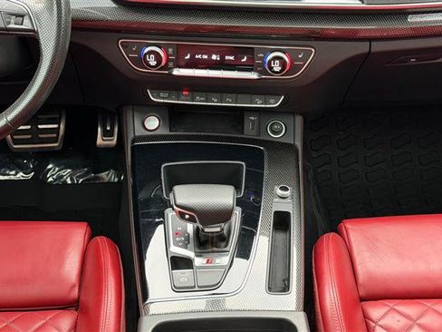 Used 2021 Audi SQ5 Prestige w/ Prestige Package AWD/4WD image 29