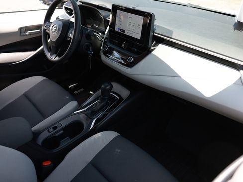 Used 2024 Toyota Corolla LE FWD image 22