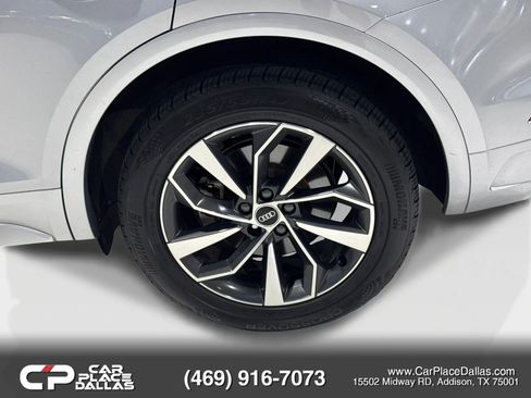 Used 2021 Audi Q5 2.0T Premium w/ Convenience Package AWD/4WD image 39