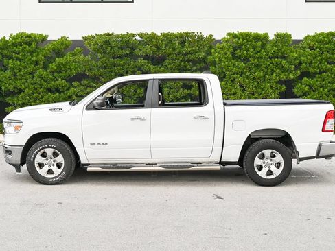 Used 2019 RAM 1500 Big Horn RWD image 5